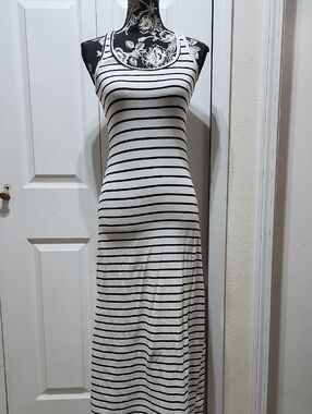 Women’s Black & White Striped Tank Maxi Dress S/M